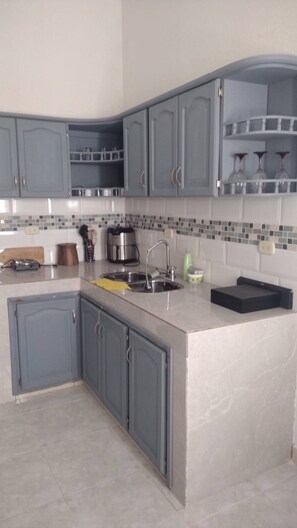 Unclassified image, 5 of 17, button - Tranquil 3-Bedroom Apartment with Garden in Cartagena (Cartagena de Indias)