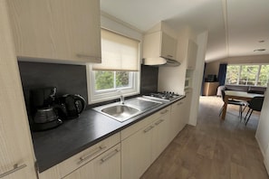 Kitchen - Lovely Villetta in the heart of Texel (Den Burg)