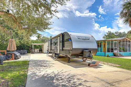 River Ranch RV Retreat w/ Pool & Hot Tub Access