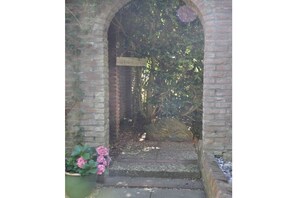 Unclassified image, 4 of 18, button - ||--------------------Presen's Paradise-------------------|| (Fehmarn)