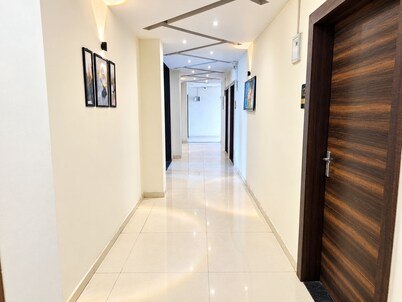 Hotel Shreeji Palace