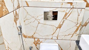 Ảnh chưa phân loại, 5 trong số 73 ảnh, nút