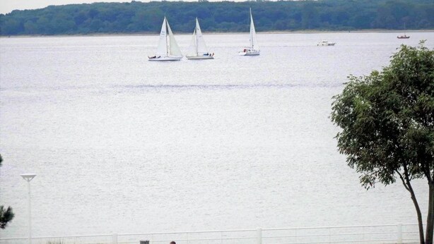 Nicht klassifiziertes Bild, 1 von 20, Schaltfläche