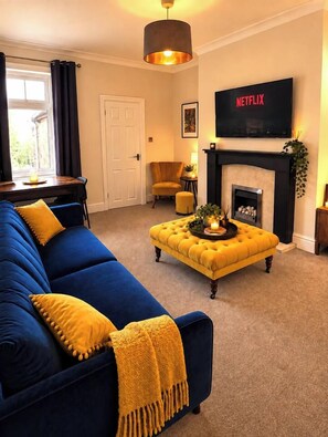 Living area - Westbrn | Stay, Relax & Explore | 4BR • Sleeps 9 (Tyne and Wear)