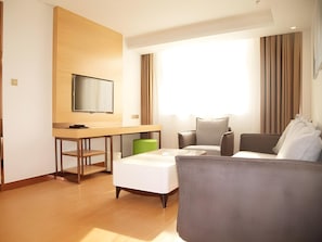 Ảnh chưa phân loại, 5 trong số 56 ảnh, nút