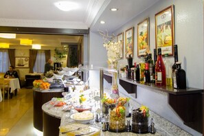 Ảnh chưa phân loại, 5 trong số 34 ảnh, nút