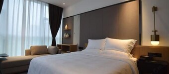 Rongrong Jinke Hotel