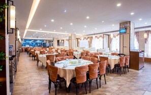 Ảnh chưa phân loại, 5 trong số 58 ảnh, nút