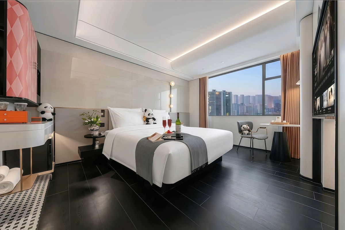 Classic Double Room, City View | View from room