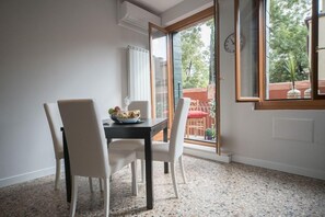 Billede uden beskrivelse, 2 af 39, knap