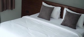 Thezen Hotel