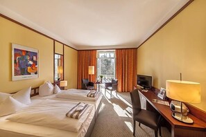 Ảnh chưa phân loại, 2 trong số 83 ảnh, nút