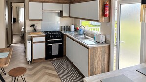 Unclassified image, 5 of 17, button - Grange Park 2-bed Caravan, Sleeps 6 With Parking (Mablethorpe)