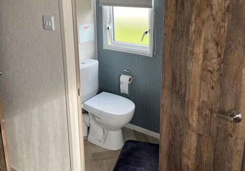 Grange Park 2-bed Caravan, Sleeps 6 With Parking
