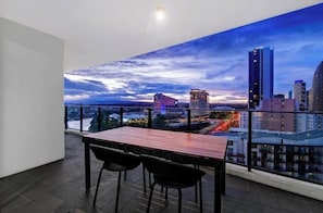 Ảnh chưa phân loại, 4 trong số 36 ảnh, nút