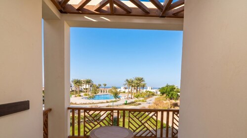 Sea View 3 bedrooms Twin Villa at Jade, Makadi Heights