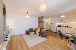 Billede uden beskrivelse, 3 af 30, knap