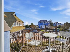 Outdoor dining - Evening - Apartment 4 (Zingst)