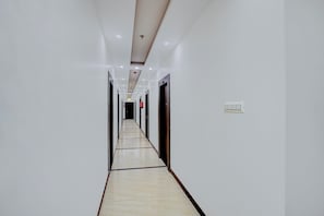 Ảnh chưa phân loại, 5 trong số 56 ảnh, nút