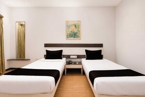 Unclassified image, 2 of 27, button - Hotel Bhavnagar Formerly Jubliee (Bhavnagar)