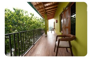 Ảnh chưa phân loại, 5 trong số 14 ảnh, nút