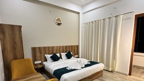 Room - The Jim Corbett Inn (Ramnagar)