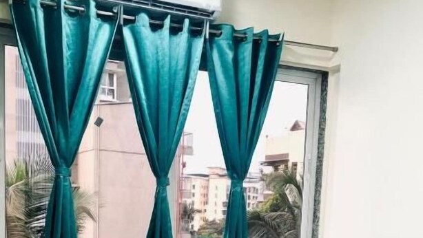Ảnh chưa phân loại, 1 trong số 10 ảnh, nút