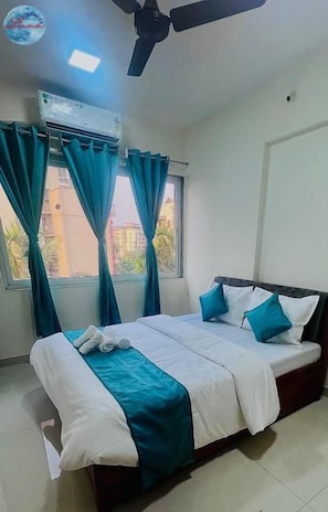 Ảnh chưa phân loại, 5 trong số 10 ảnh, nút