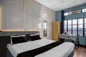 Classic Room - Collection O Jalukbari Bus Stand (Guwahati)