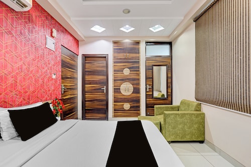Townhouse Oak Iskcon Jaipur