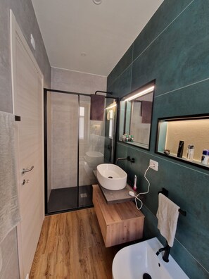 Unclassified image, 2 of 8, button - Vrbo Property (Parma)