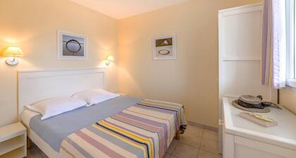 Oceanfront Suite for Five