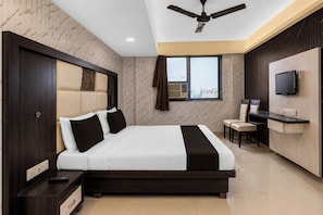 Unclassified image, 2 of 31, button - Townhouse Oak by OYO Rambagh Amritsar (Amritsar)