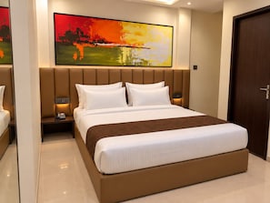 Room - Silvotel SmartBy Bizzgrow Hotels (Indore)