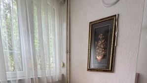 Nicht klassifiziertes Bild, 2 von 21, Schaltfläche