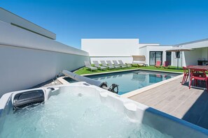 Unclassified image, 3 of 38, button - Vrbo Property (Santa Bárbara)