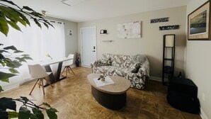 Unclassified image, 3 of 8, button - Cozy One Bedroom Suite, close to golf course! (Unknown)