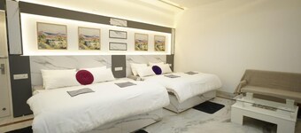 Rebon Guest House