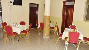 Ảnh chưa phân loại, 5 trong số 7 ảnh, nút