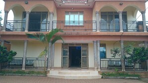 Ảnh chưa phân loại, 4 trong số 7 ảnh, nút