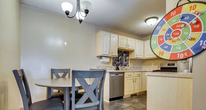Explore the Twin Cities! Cozy & Spacious Retreat