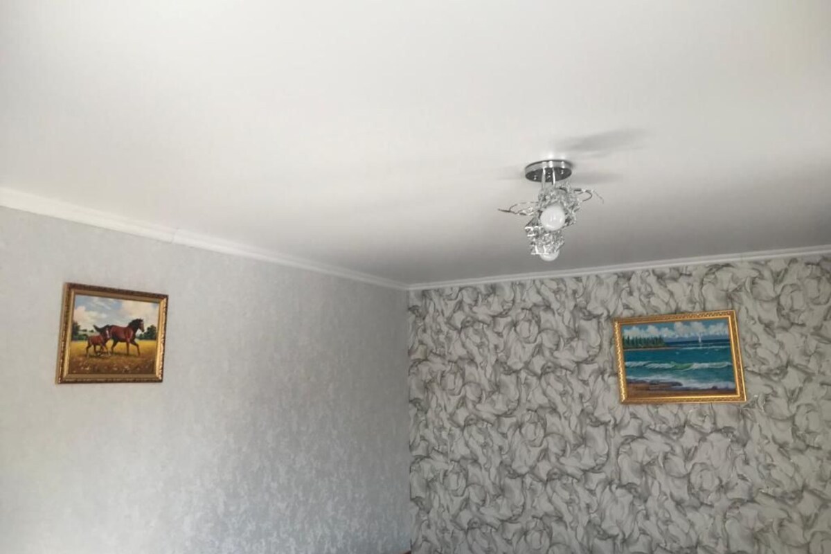 Economy huis, uitzicht op tuin | Interieur