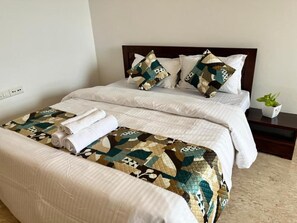 Apartment, River View - Luna Spaces Riva  (mumbai)