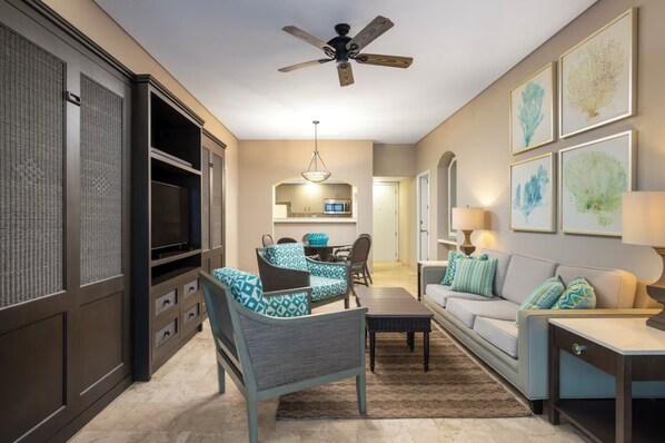 Living area - Royal Sands 2 Bedroom, 2 Bath, Oceanview and Oceanfront Units (Cancún)