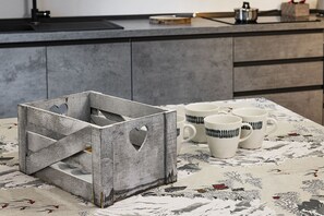 Uklassifisert bilde, 5 av 18, knapp