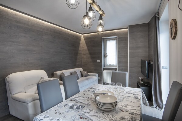 Unclassified image, 1 of 22, button - Angel's Home 3-AffittiPontediLegno (Ponte di legno)