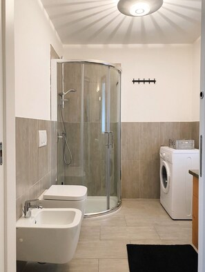 Unclassified image, 5 of 11, button - Calvi's Home - AffittiPontediLegno (Ponte di legno)