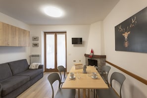 Unclassified image, 3 of 15, button - Zoe's Home - AffittiPontediLegno (Pontagna)