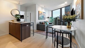 Unclassified image, 2 of 24, button - Luxury Southbank 3BR retreat w/pool, gym & sauna. Perfect for groups! (Southbank)