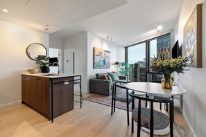 Unclassified image, 5 of 24, button - Luxury Southbank 3BR retreat w/pool, gym & sauna. Perfect for groups! (Southbank)